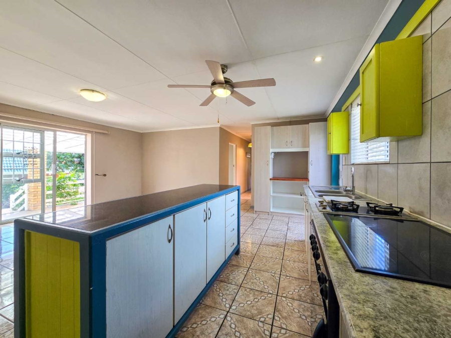 3 Bedroom Property for Sale in Stilbaai Wes Western Cape